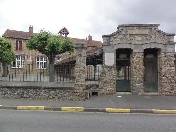 Conseil Monte Escalier Monte escalier Cheptainville