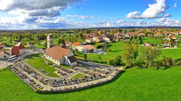 Conseil Monte Escalier Monte escalier Étalans